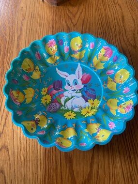 Vintage Walgreens Bunny and Chicks Decorative Holiday Plate